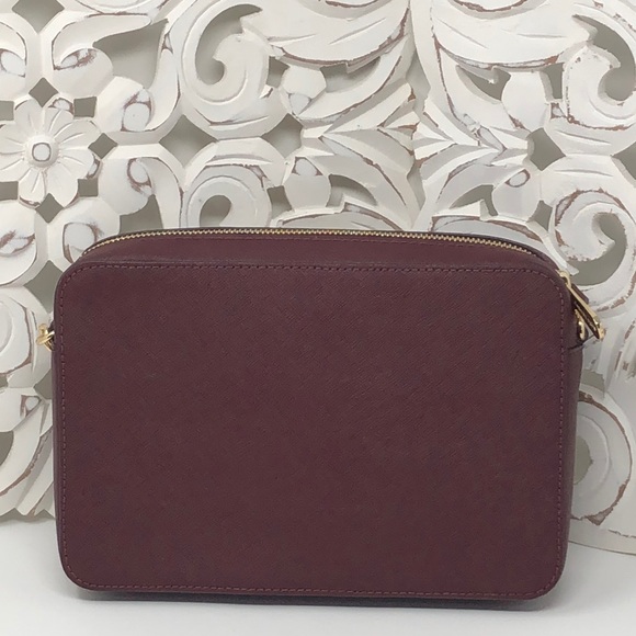 NWT Michael Kors Jet Set item crossbody - Picture 3 of 6